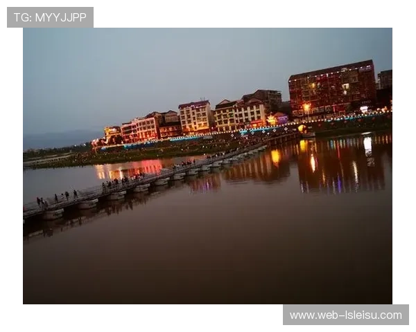 怀化联赛揭幕战打响，陆港经开区半场领先溆浦队